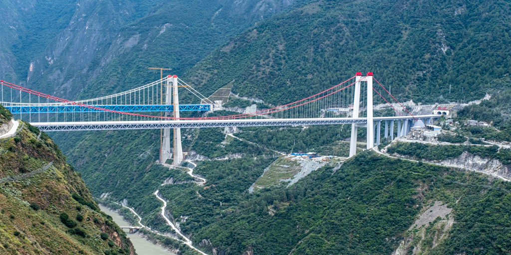 虎跳峡